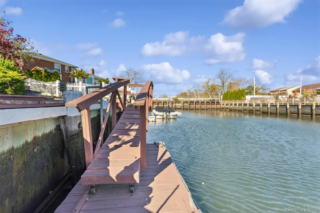 2729 Shore Drive Merrick NY 11566