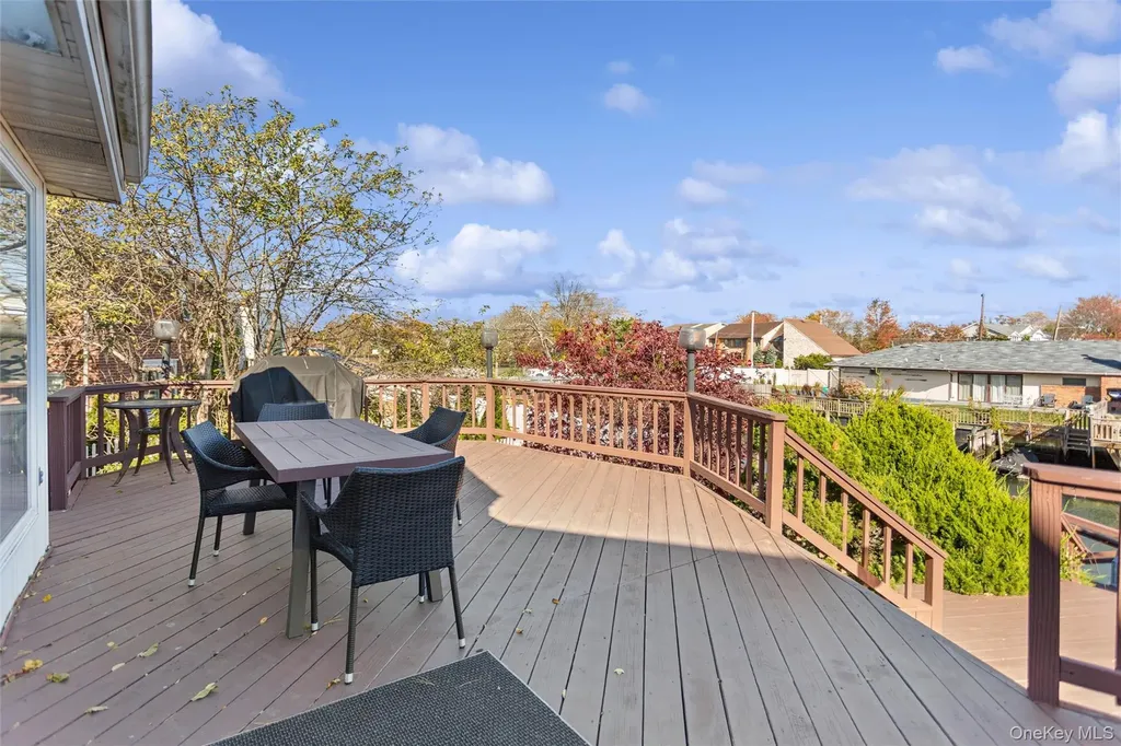 2729 Shore Drive Merrick NY 11566