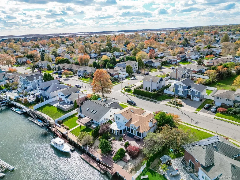 2729 Shore Drive Merrick NY 11566