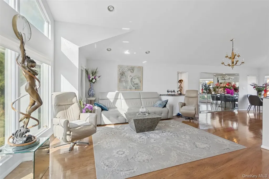 2729 Shore Drive Merrick NY 11566