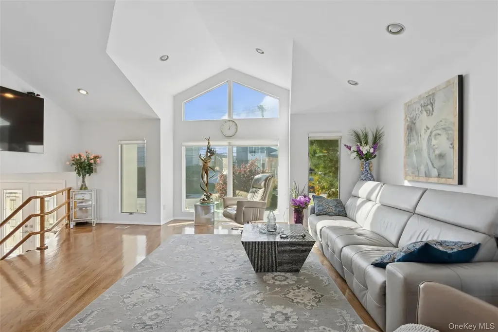 2729 Shore Drive Merrick NY 11566