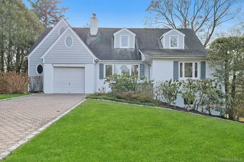 12 Cross Hill Road Eastchester NY 10709