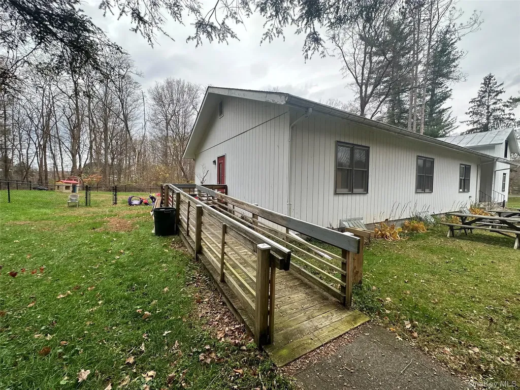 1232 Rt-308 Rhinebeck NY 12572