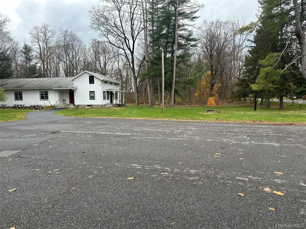1232 Rt-308 Rhinebeck NY 12572