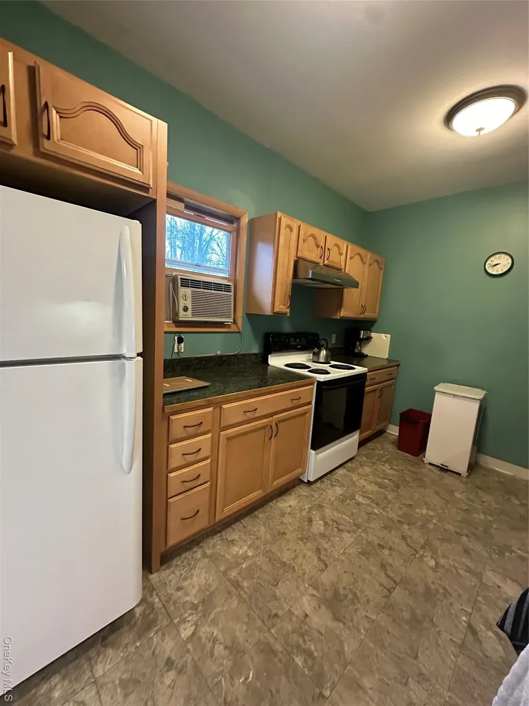 1232 Rt-308 Rhinebeck NY 12572