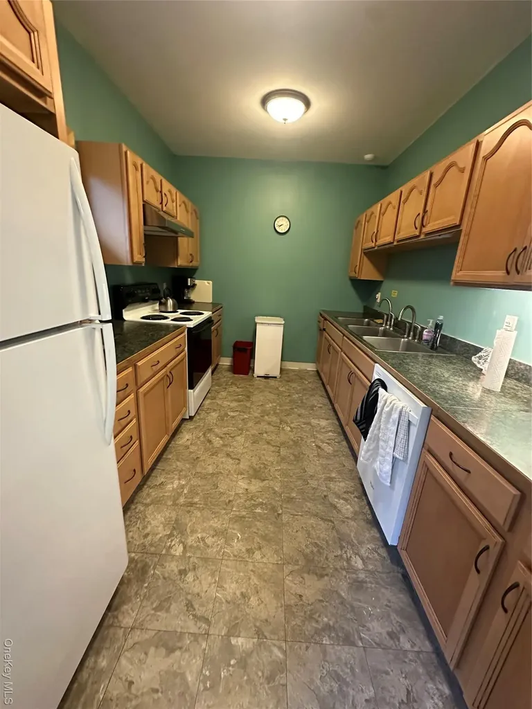1232 Rt-308 Rhinebeck NY 12572