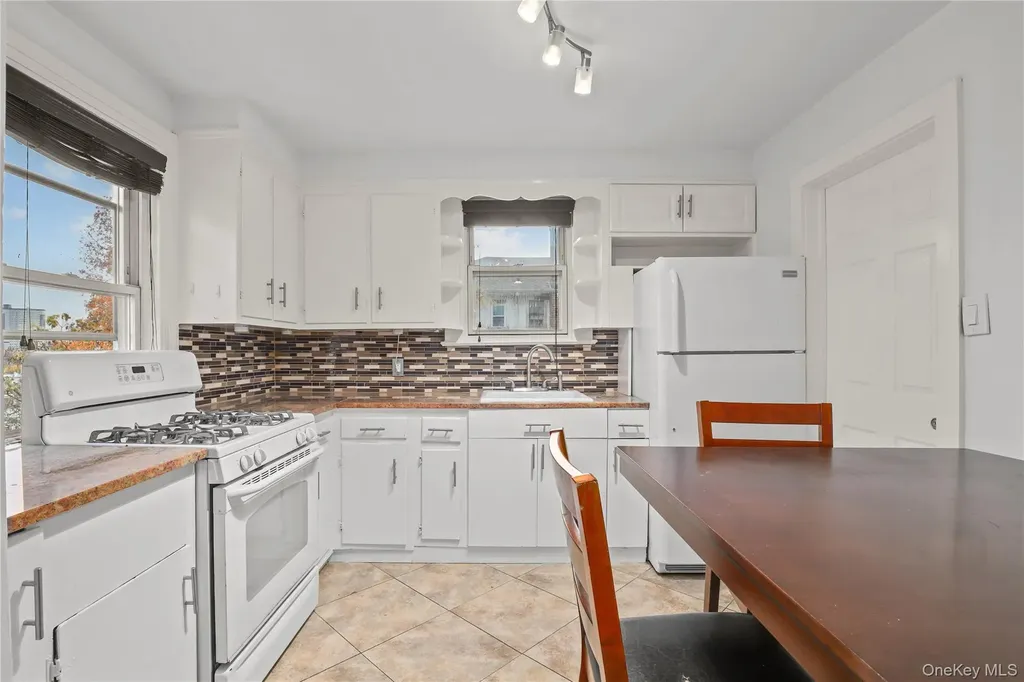 69 Clinton Avenue New Rochelle NY 10801