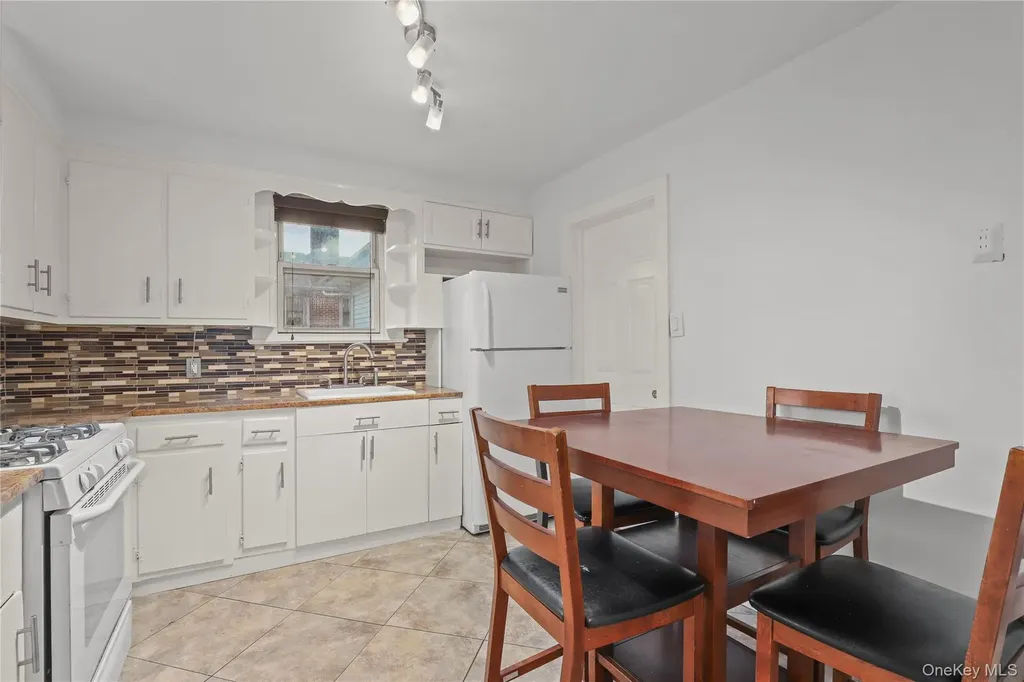 69 Clinton Avenue New Rochelle NY 10801