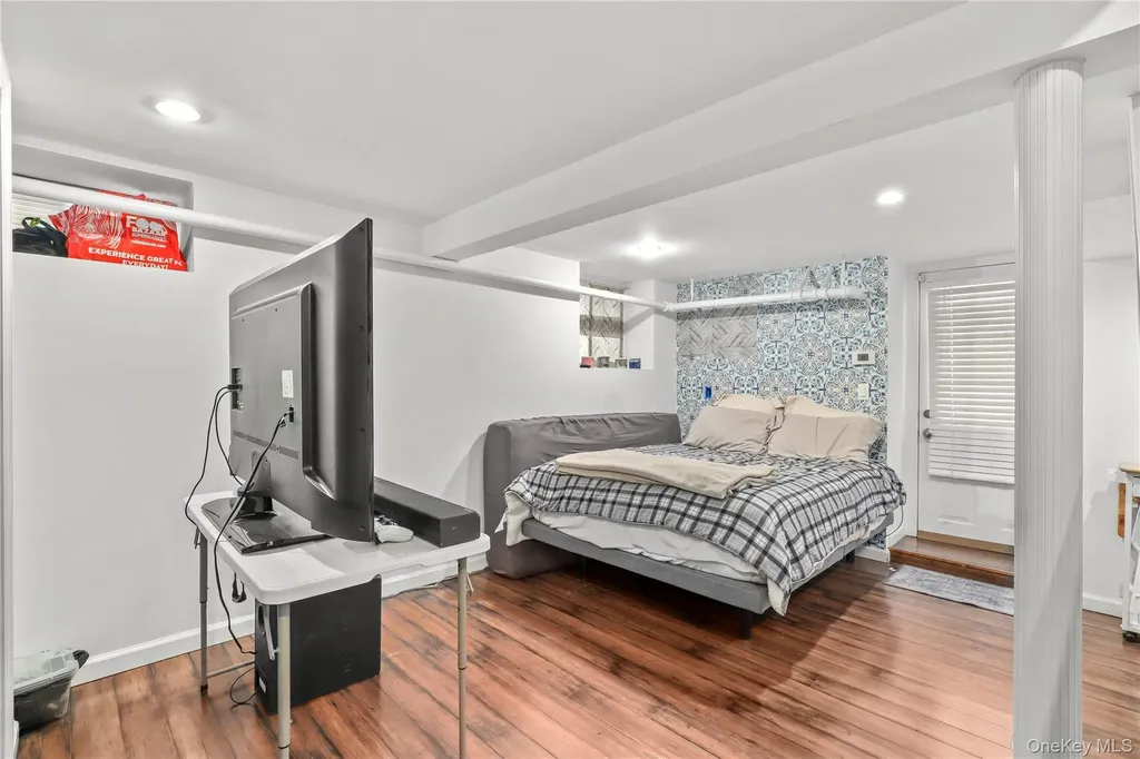 69 Clinton Avenue New Rochelle NY 10801