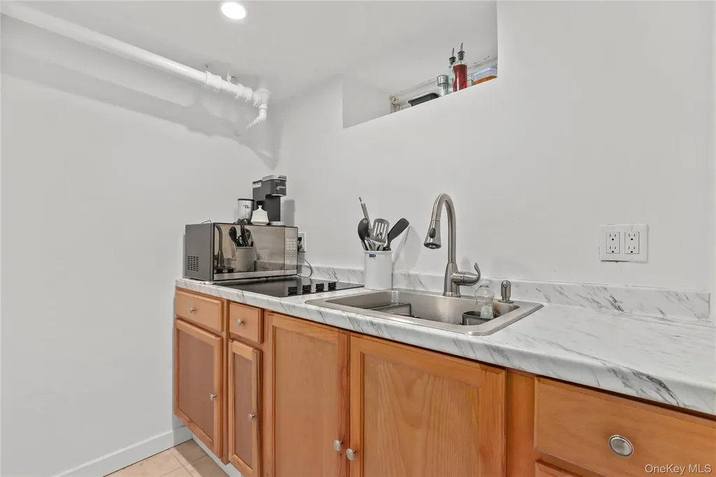 69 Clinton Avenue New Rochelle NY 10801