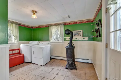 1760 Albertson Lane Greenport NY 11944