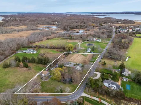 1760 Albertson Lane Greenport NY 11944