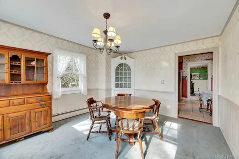 1760 Albertson Lane Greenport NY 11944