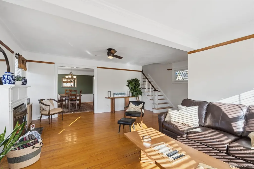 115 Wicks Lane Malverne NY 11565
