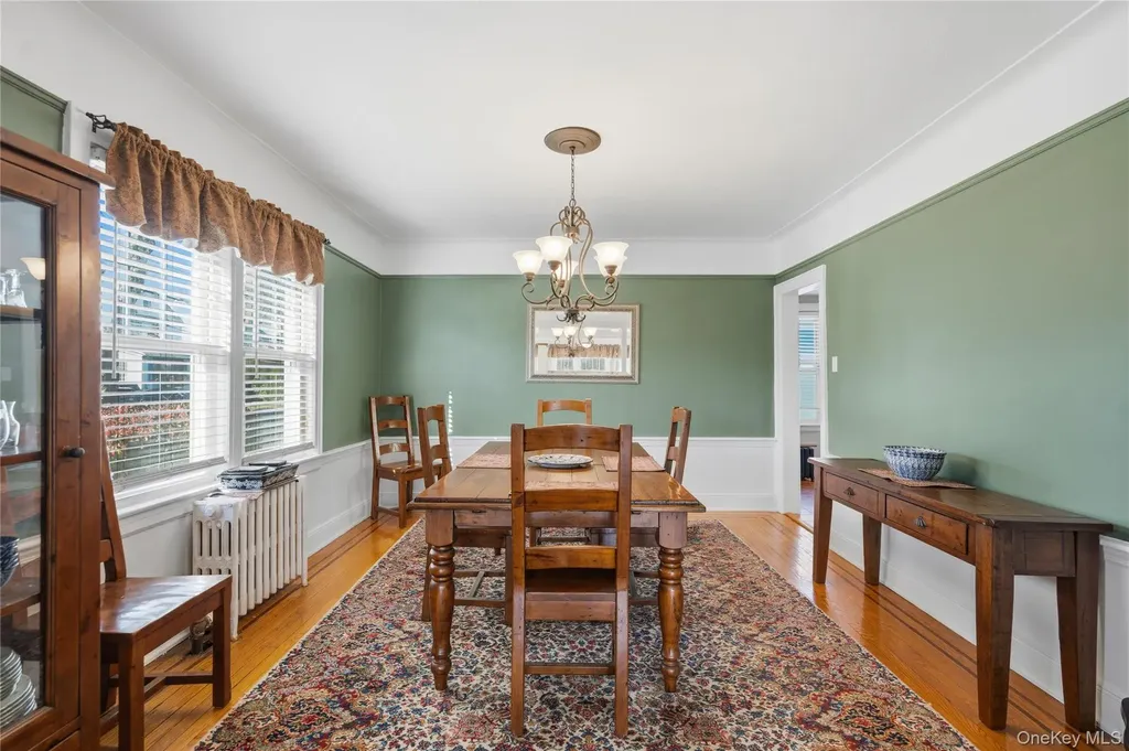 115 Wicks Lane Malverne NY 11565