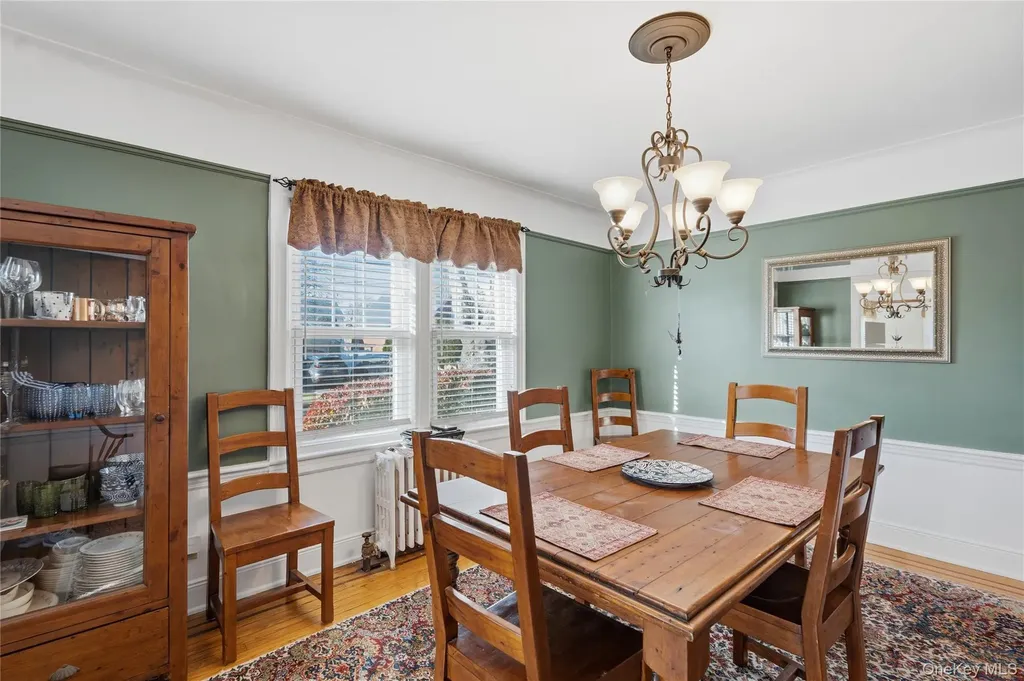 115 Wicks Lane Malverne NY 11565