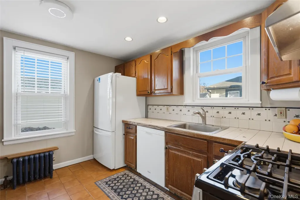 115 Wicks Lane Malverne NY 11565