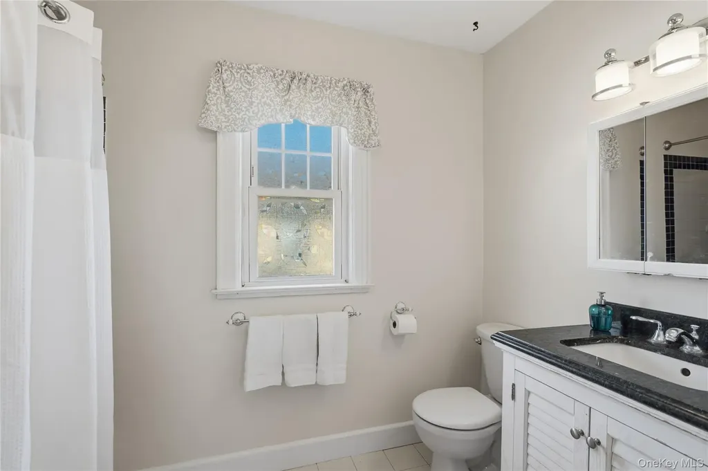 115 Wicks Lane Malverne NY 11565