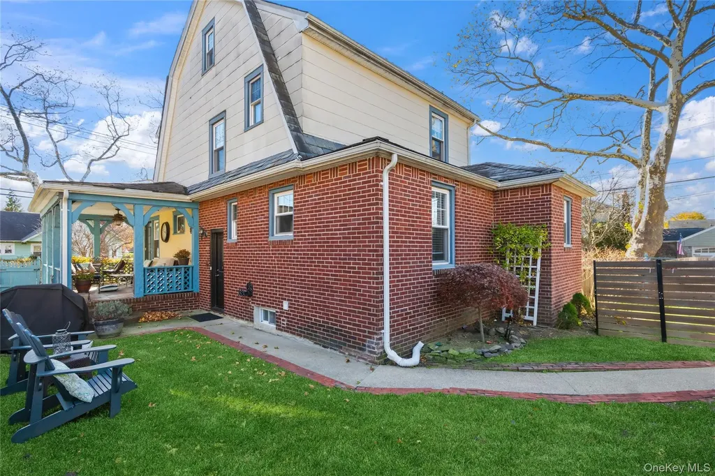 115 Wicks Lane Malverne NY 11565
