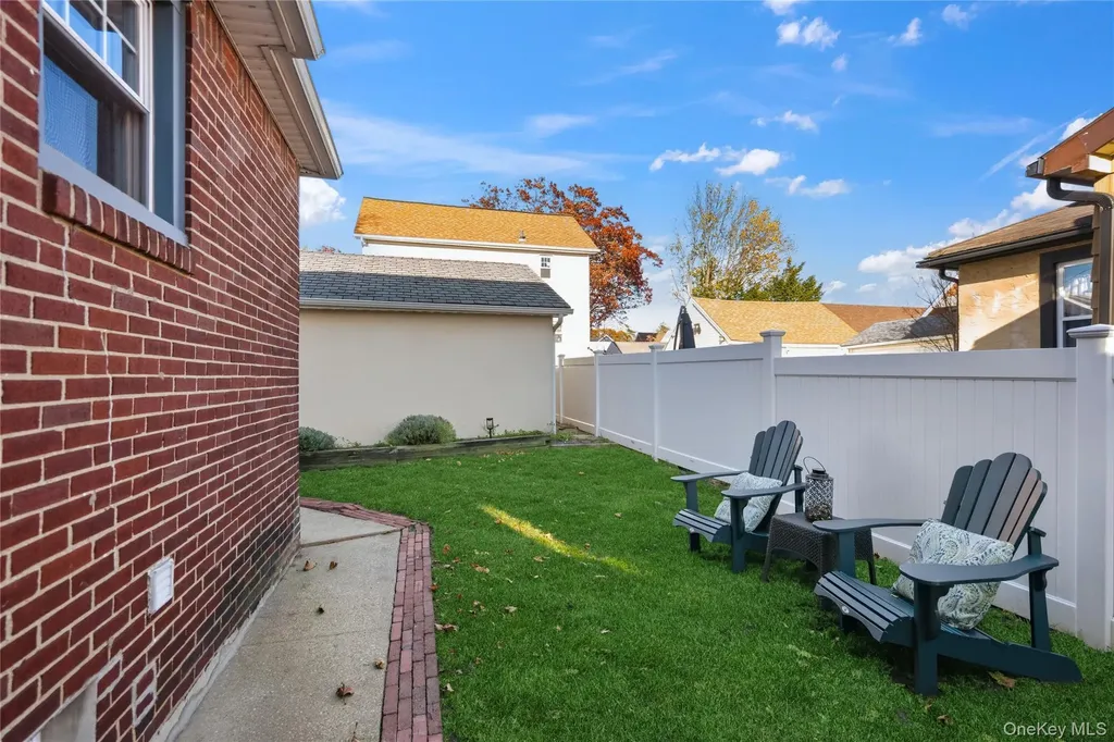 115 Wicks Lane Malverne NY 11565