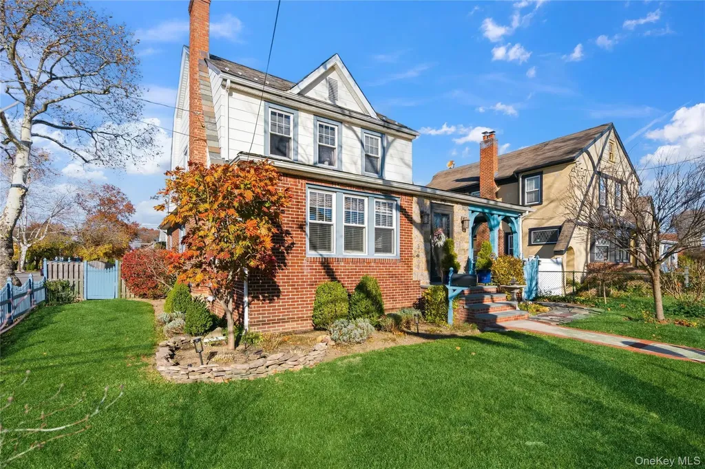 115 Wicks Lane Malverne NY 11565
