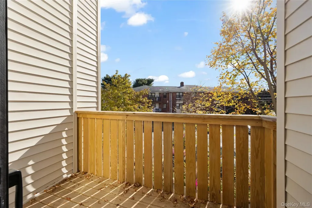 17 Lazer Court Spring Valley NY 10977