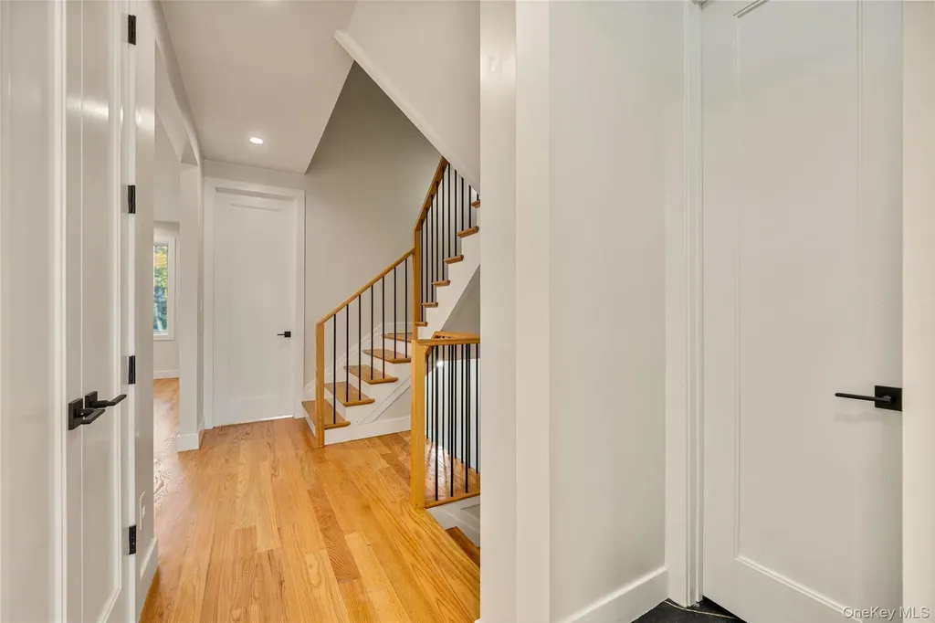 17 Lazer Court Spring Valley NY 10977