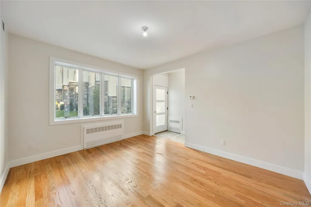 17 Lazer Court Spring Valley NY 10977
