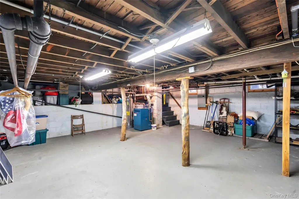 24 Elm Avenue Smithtown NY 11787