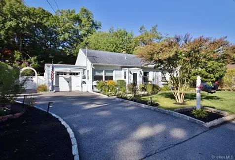 325 County Center Road White Plains NY 10603