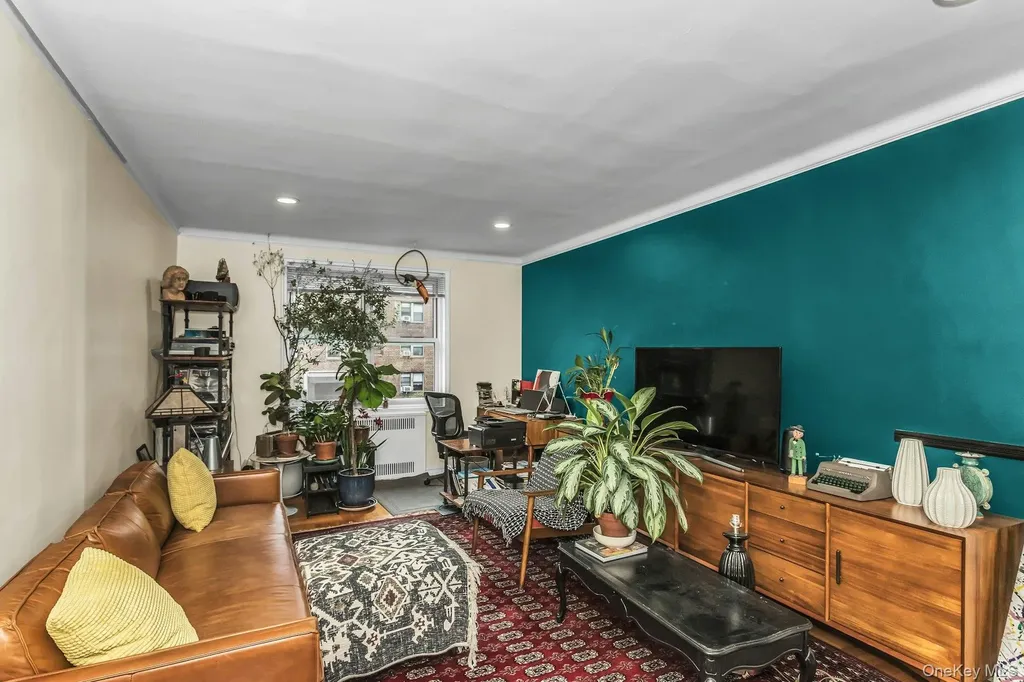 99-45 67th Road Forest Hills NY 11375