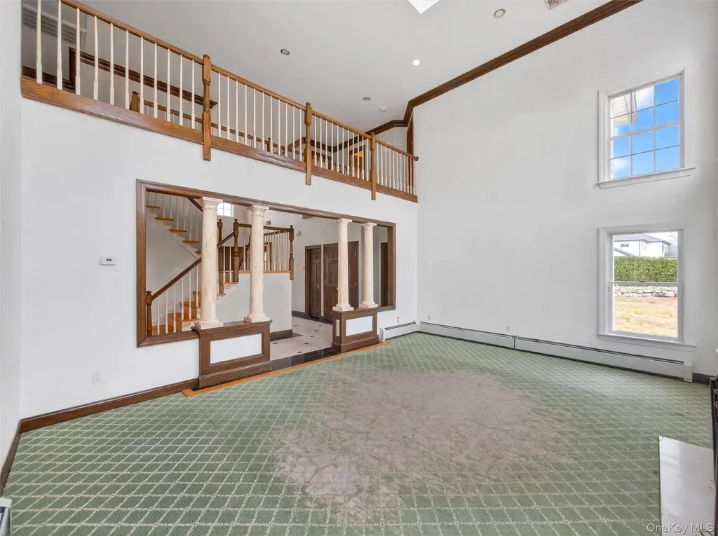 120 E Willow Tree Road Spring Valley NY 10977