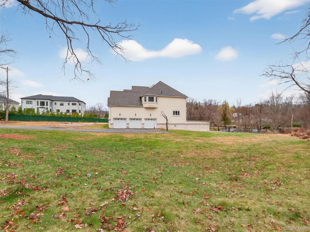 120 E Willow Tree Road Spring Valley NY 10977