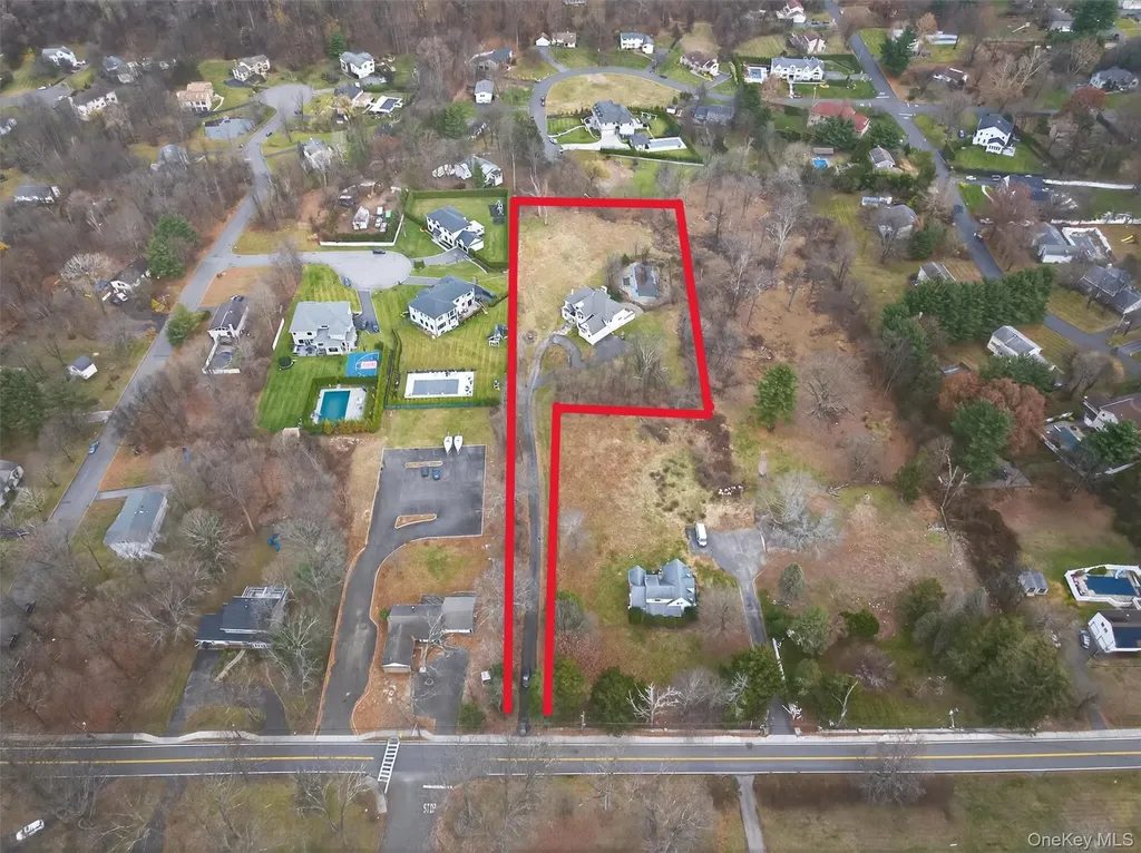 120 E Willow Tree Road Spring Valley NY 10977