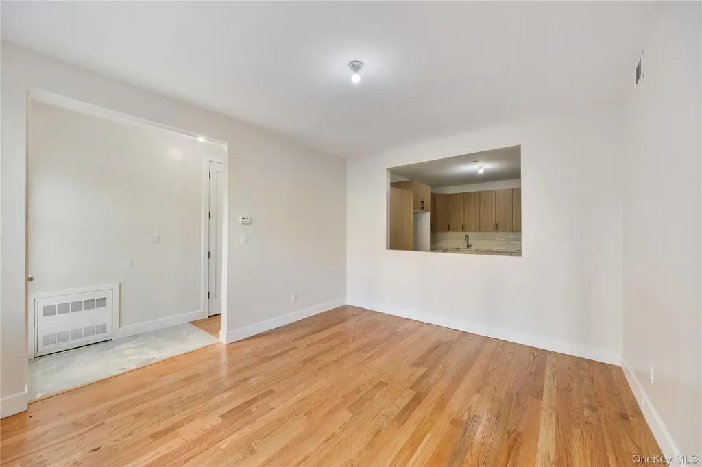 17 Lazer Court Spring Valley NY 10977