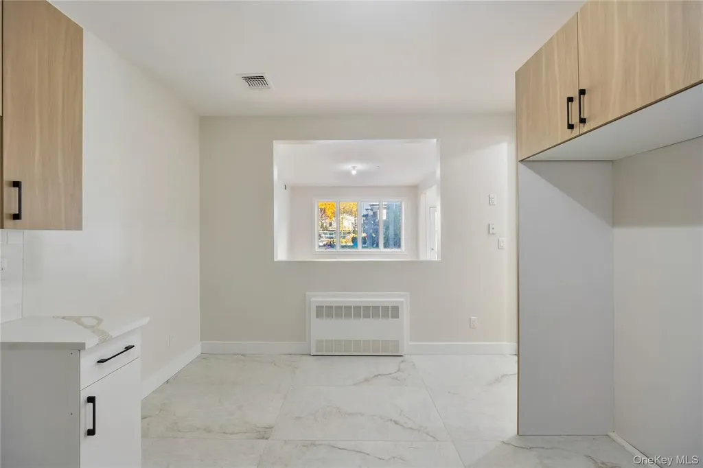 17 Lazer Court Spring Valley NY 10977