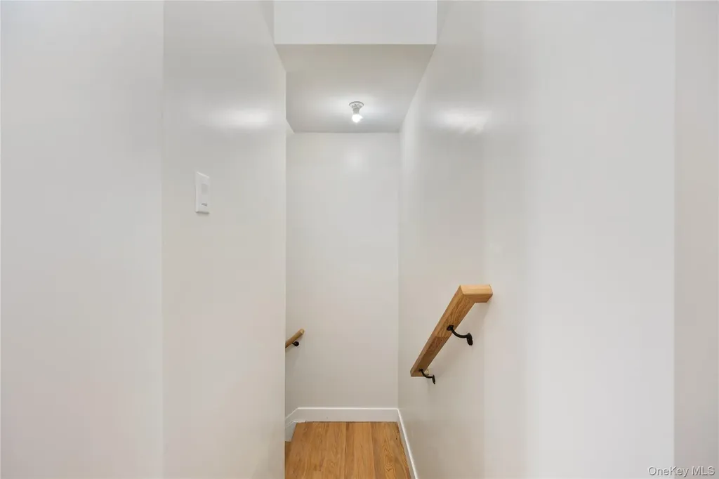 17 Lazer Court Spring Valley NY 10977