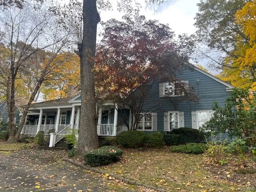 229 Route 106 Muttontown NY 11753