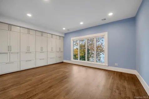 29-41 218th Street Bayside NY 11360