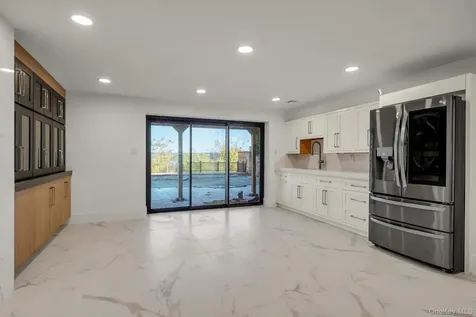 29-41 218th Street Bayside NY 11360