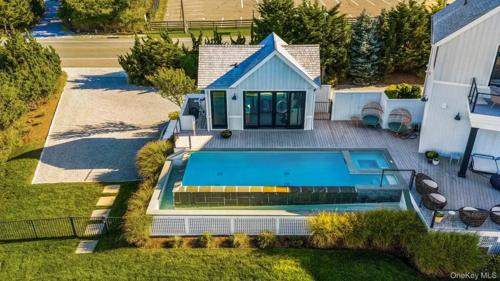 102 & 92 Dune Road Westhampton Beach NY 11978