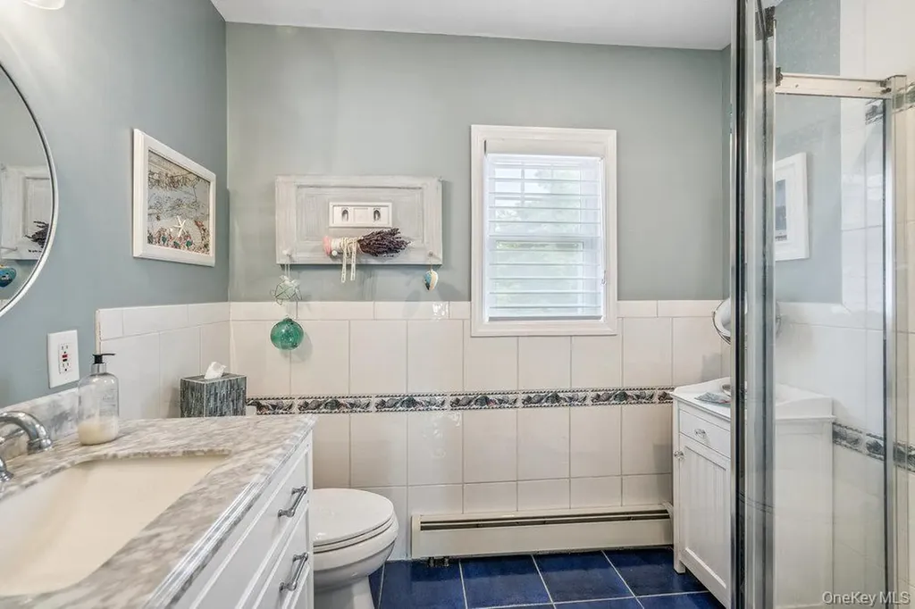 1 Bayview Avenue Islip NY 11751