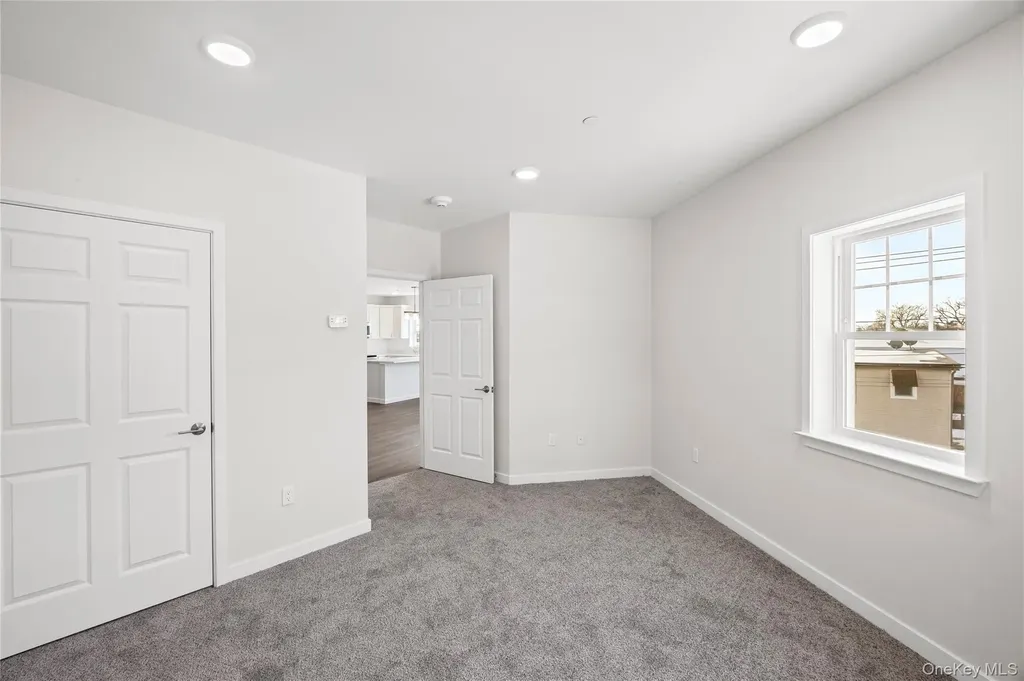 227 4th Avenue Bay Shore NY 11706