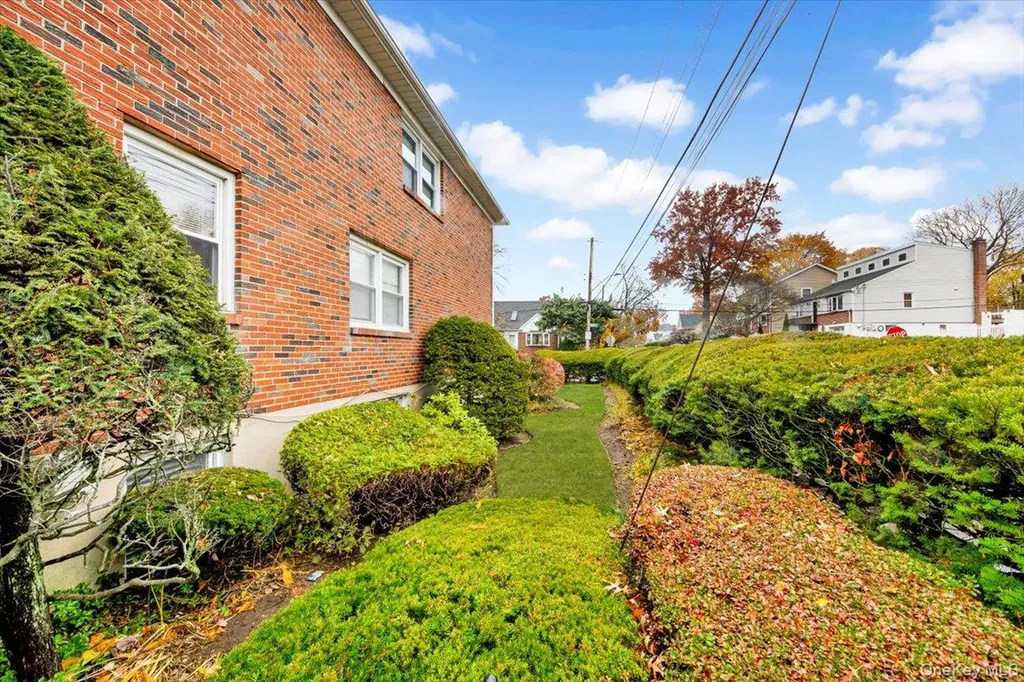 16 Rigby Street Yonkers NY 10704