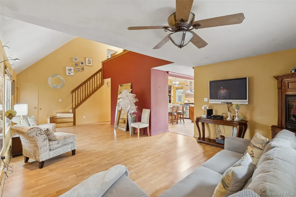 3 Meadowgrass Lane Southampton NY 11968