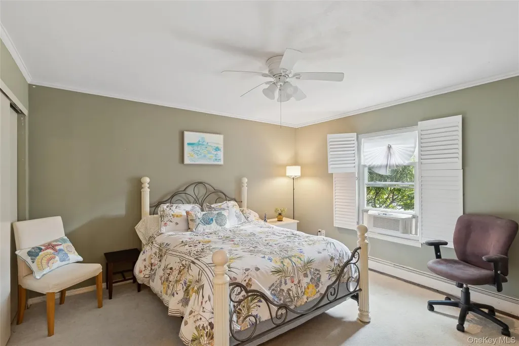 3 Meadowgrass Lane Southampton NY 11968