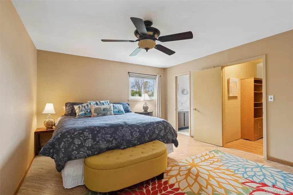 3 Meadowgrass Lane Southampton NY 11968