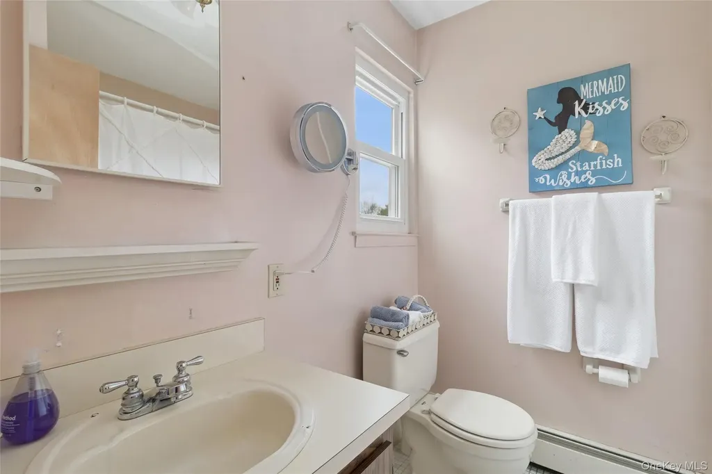 3 Meadowgrass Lane Southampton NY 11968