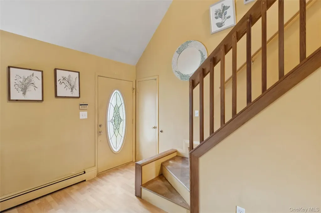 3 Meadowgrass Lane Southampton NY 11968
