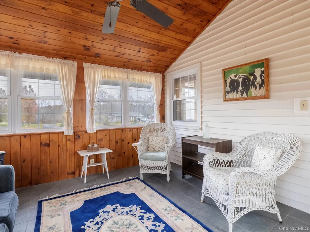 252 Route 199 Red Hook NY 12571